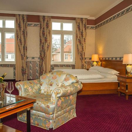 Hotel De Weimar Ludwigslust Εξωτερικό φωτογραφία