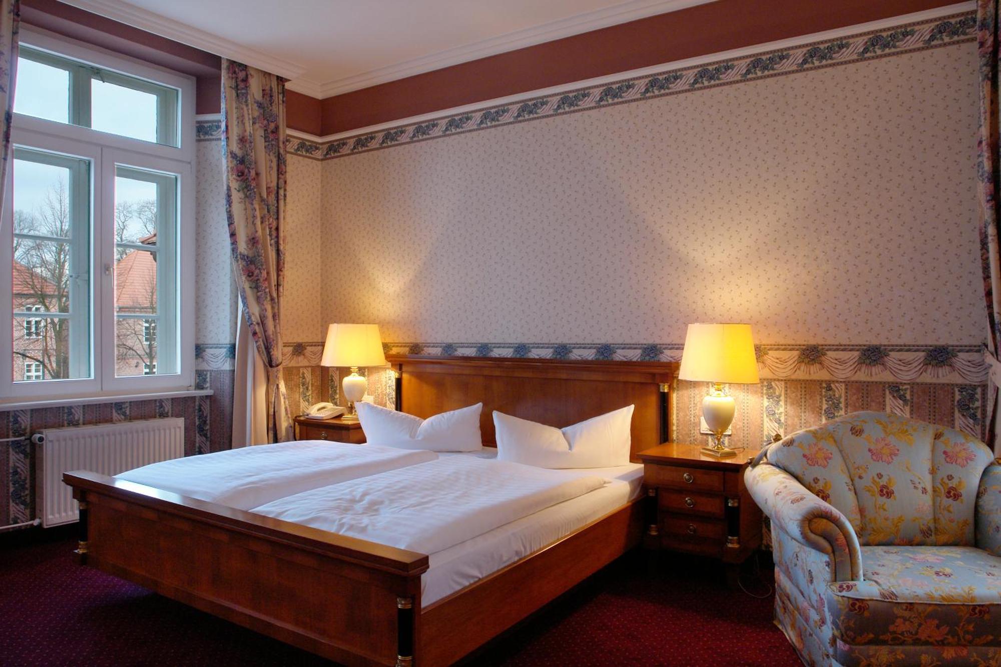 Hotel De Weimar Ludwigslust Εξωτερικό φωτογραφία