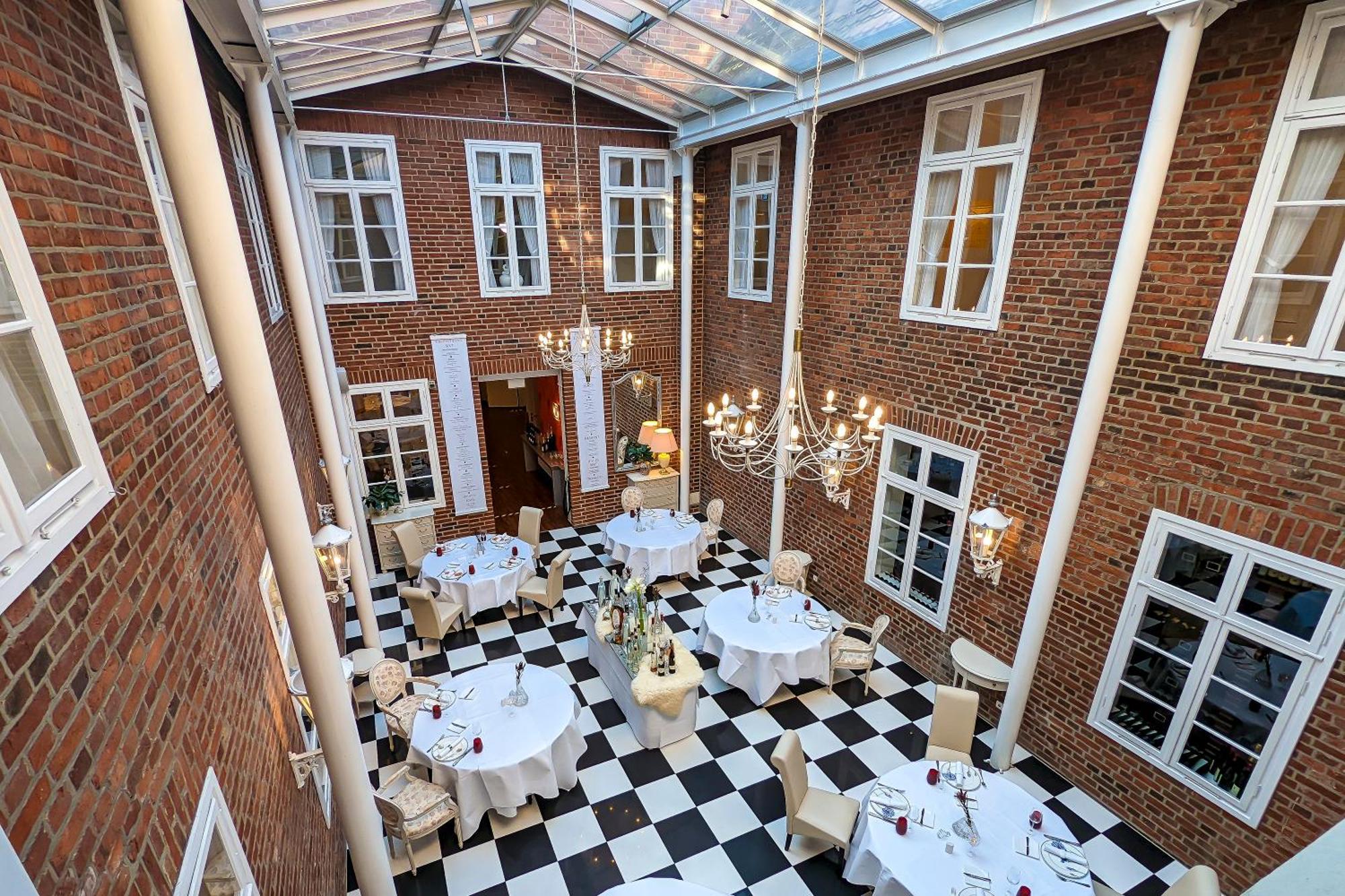 Hotel De Weimar Ludwigslust Εξωτερικό φωτογραφία