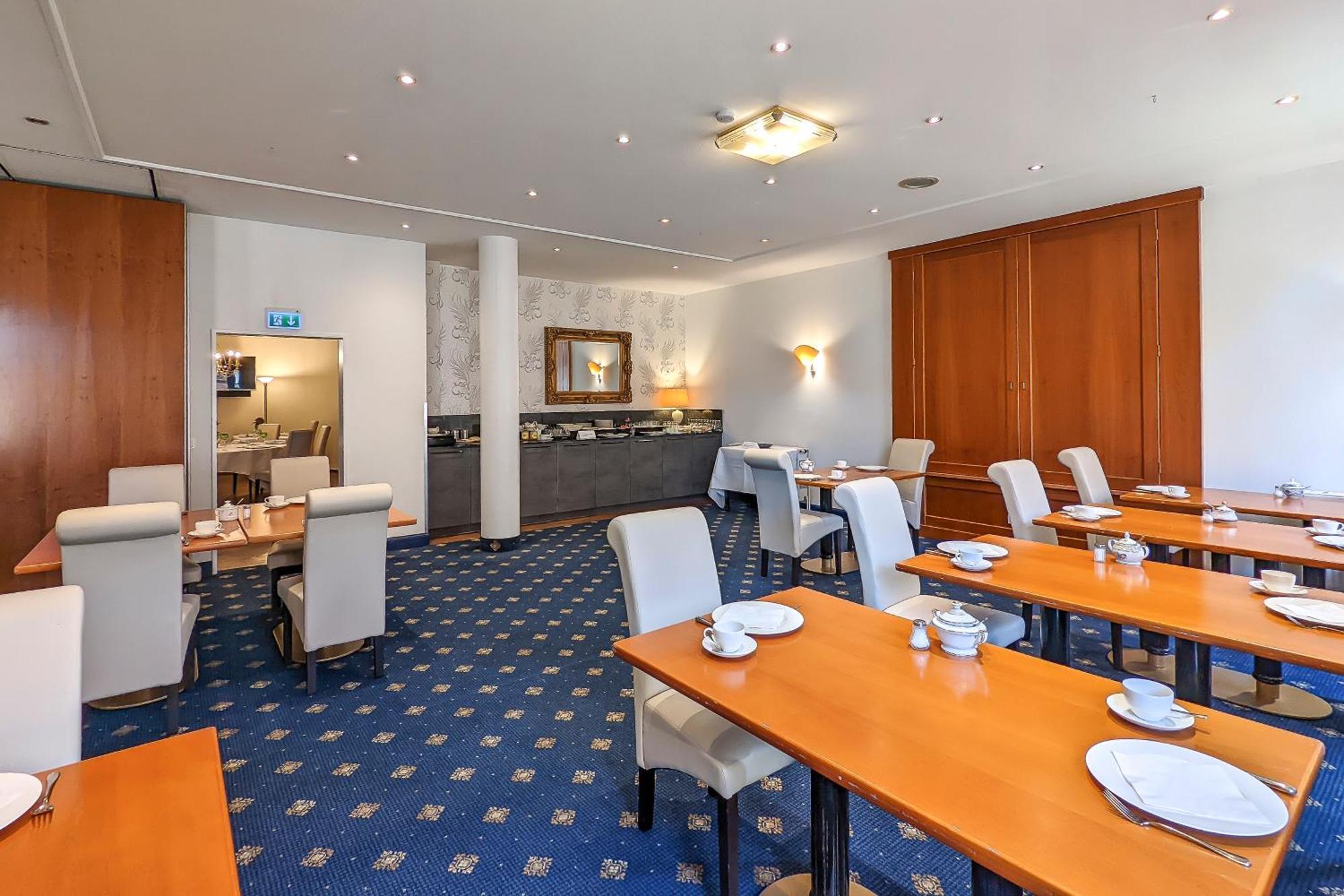 Hotel De Weimar Ludwigslust Εξωτερικό φωτογραφία